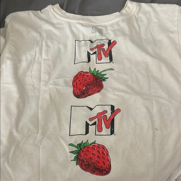 MTV Music Television Strawberry Graphic Tee - Picture 2 of 2